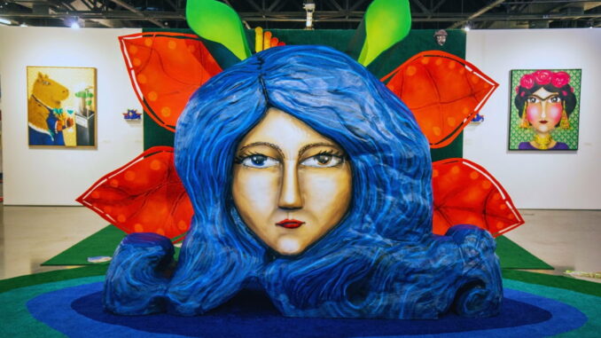 Arte urbana da exposição Loli World