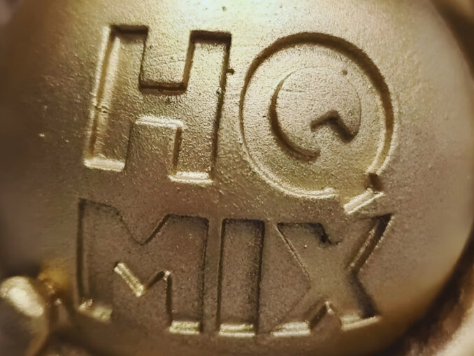 Detalhe da estatueta do Troféu HQMIX